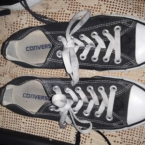 Womans Converse All Star sz 6